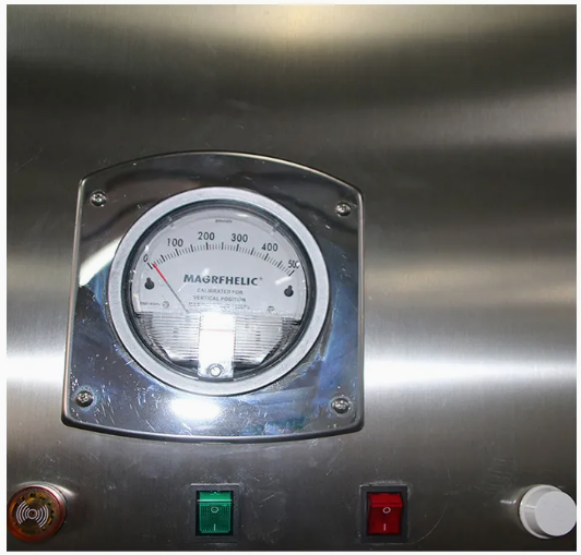 Cleanroom Garment Cabinet